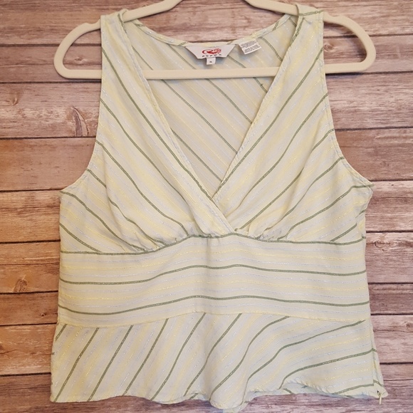 Roper Women's Sleeveless Top - Picture 2 of 7